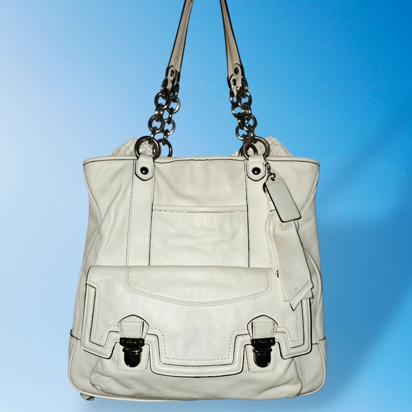 COACH Camelia Poppy Leather Push lock Tote 17924